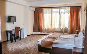 Отель Yerevan